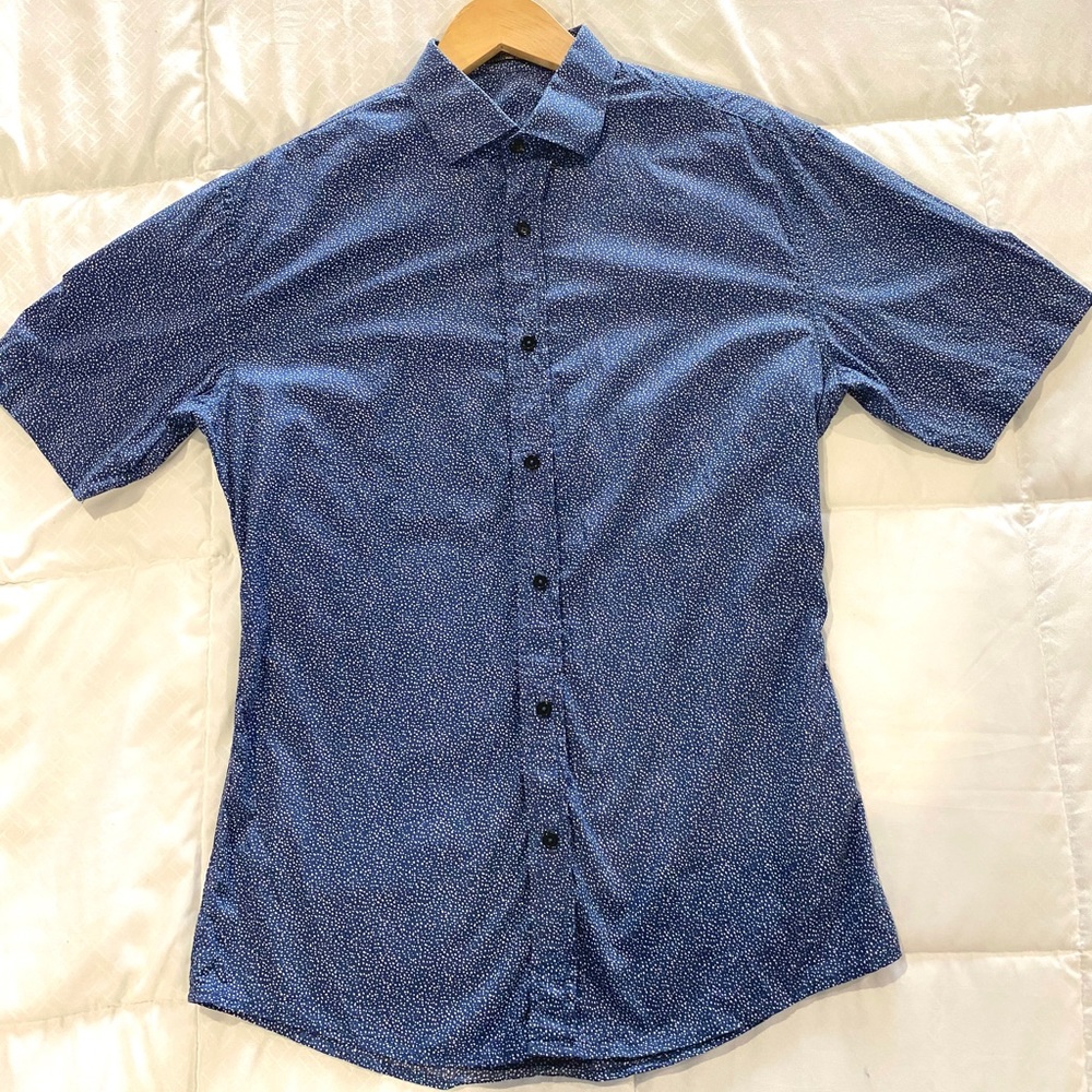 Bao Diep Tailor custom made blue button down shirt